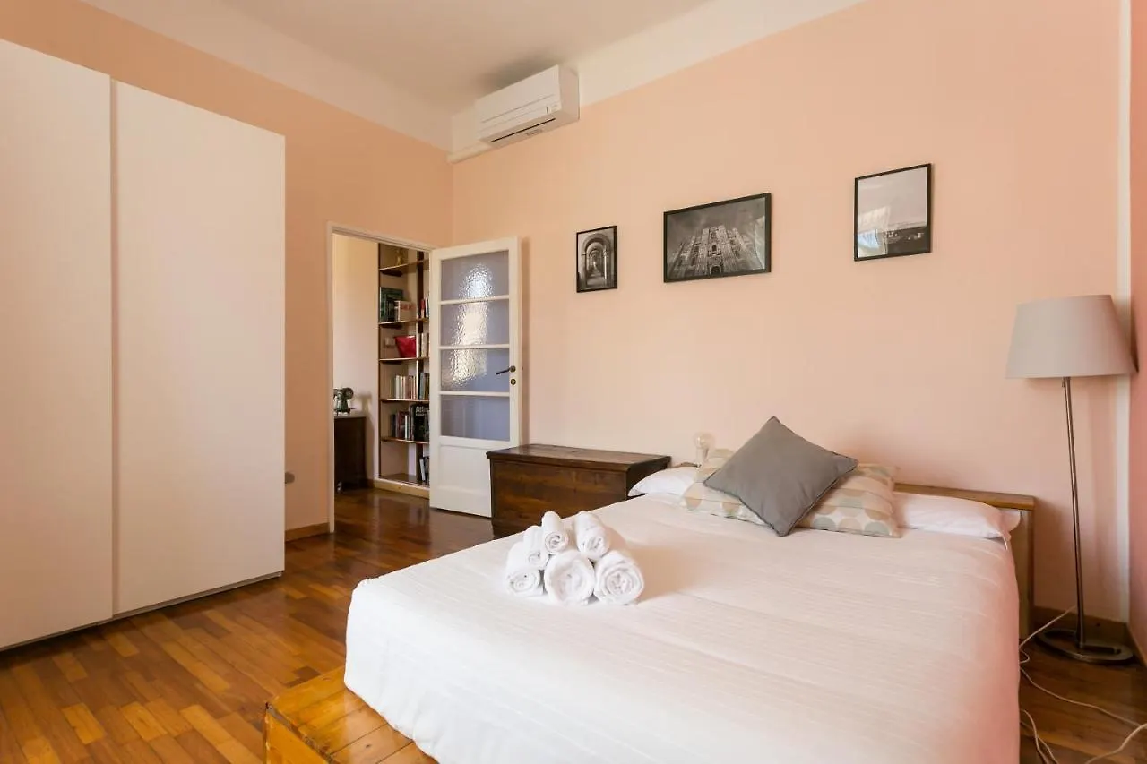 Milano Apartments Navigli Vigevano 0*, Milan Italy